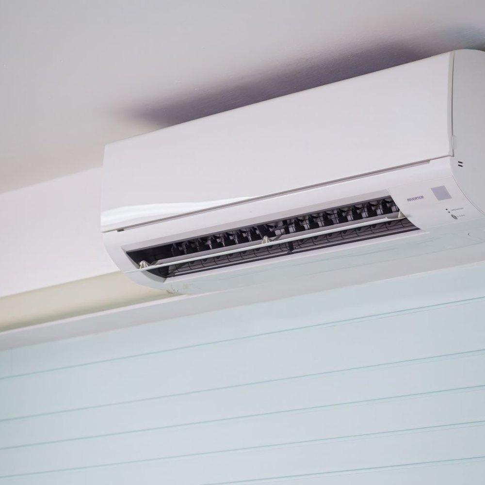 [MDA-D-AC-CAB-4] Floor-standing AC — serviced 4 times a year (per unit)